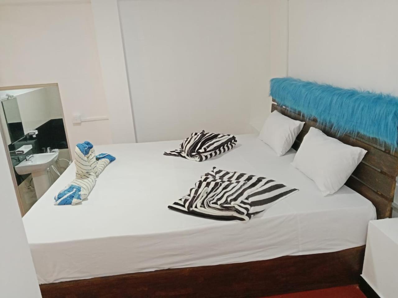 Apartamento "Mount'N Mist" Ella Habitación foto