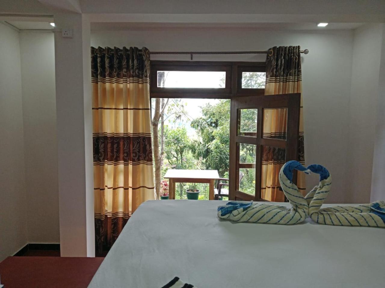 Apartamento "Mount'N Mist" Ella Habitación foto